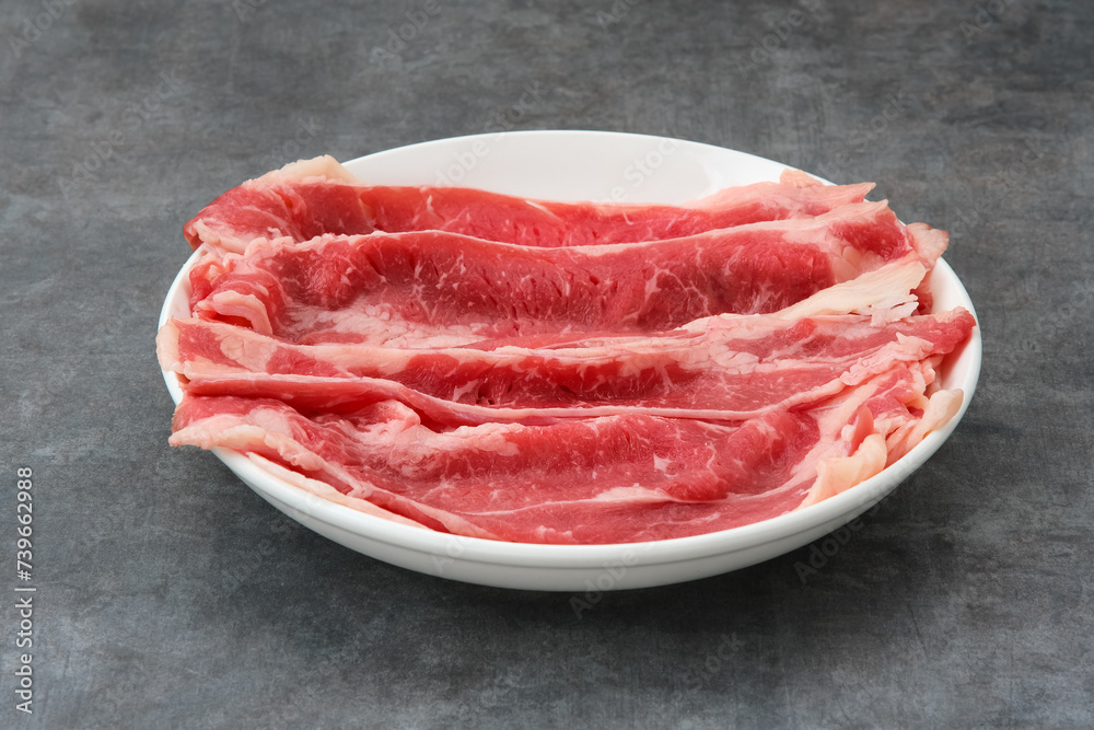 Fresh thinly sliced raw beef or Shortplate
Fresh thinly sliced raw beef or Shortplate