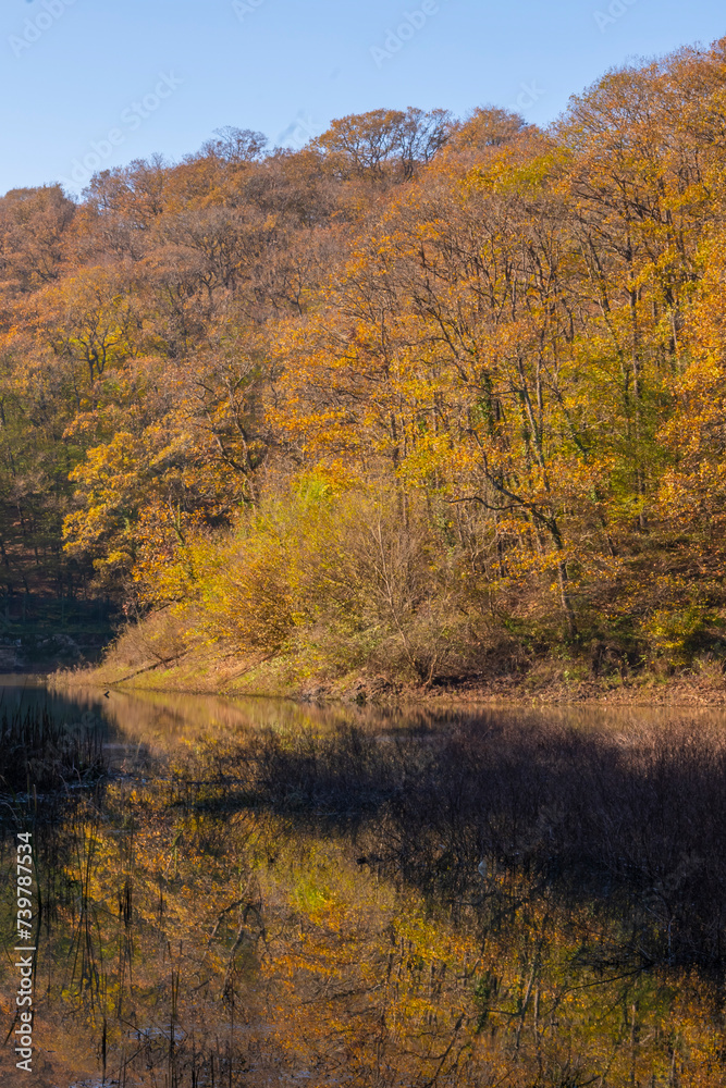 Fototapeta premium mountains lakes cloudy sky waterfall green and nature landscapes