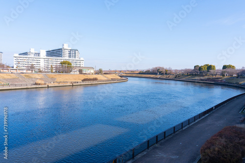 隅田川沿いの風景