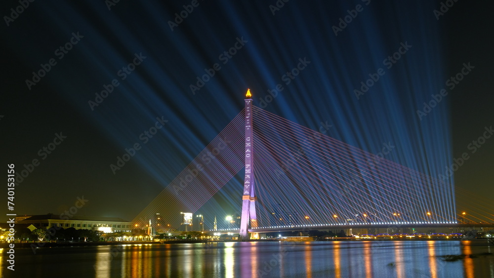 Obraz premium Vijit Chao Phraya 2023 at the Rama 8 Bridge