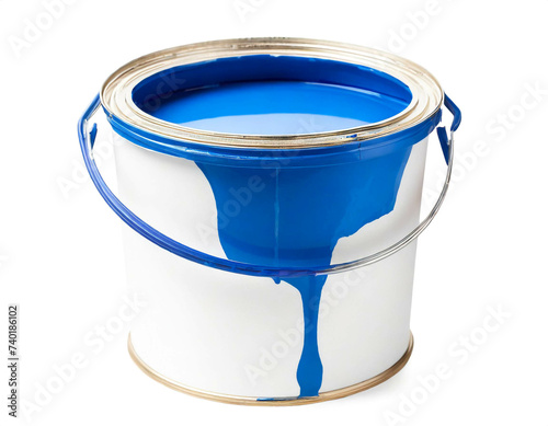 Farbeimer mit blauer Farbe isoliert auf weißen Hintergrund, Freisteller