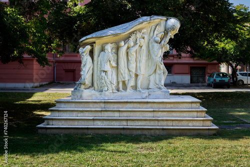 Melocco Miklós 1956 monument from Szeged Freedom butterflies photo