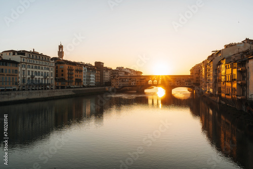 Dawn in the center of the renaissance capital - Florence. The oldest Ponto Vecchio bridge. © Andrii Marushchynets