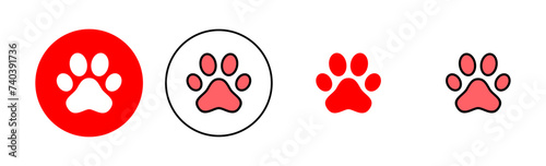 Paw icon set illustration. paw print sign and symbol. dog or cat paw