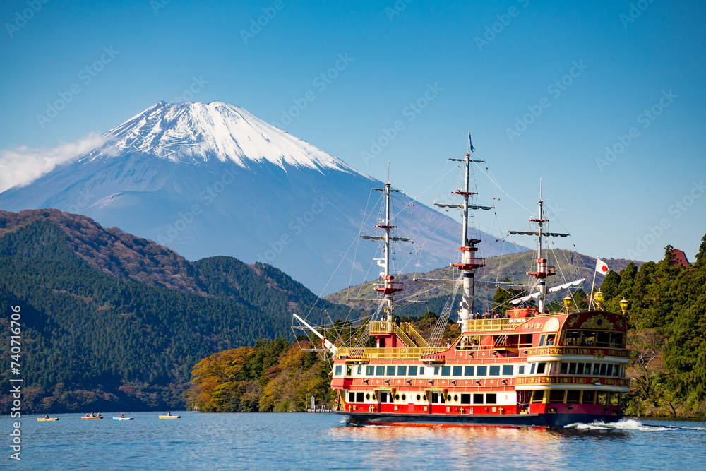 Obraz premium Mount Fuji, Japan. Lake Ashi view in Hakone