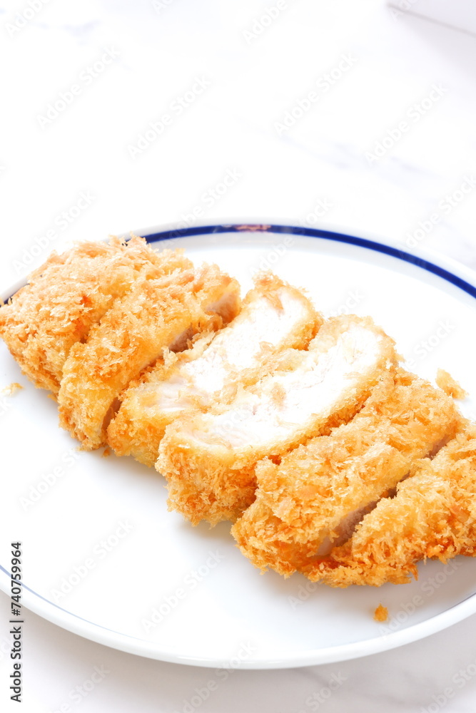 揚げ立てでサクサクの食感のおいしいロースカツ
