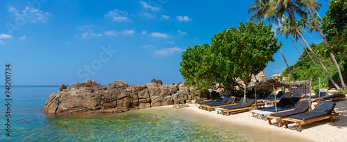 Beautiful Indian Ocean coastline on the island of Sri Lanka, Mirissa.