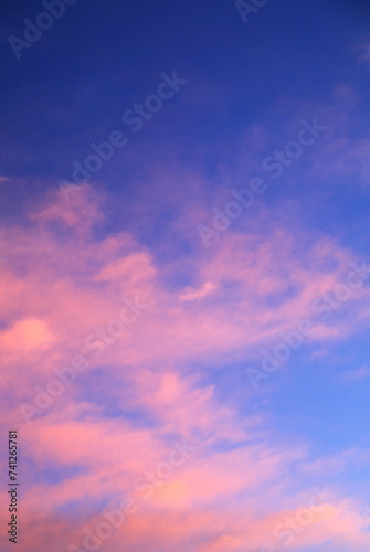 美しい朝焼け雲 © 写真小僧