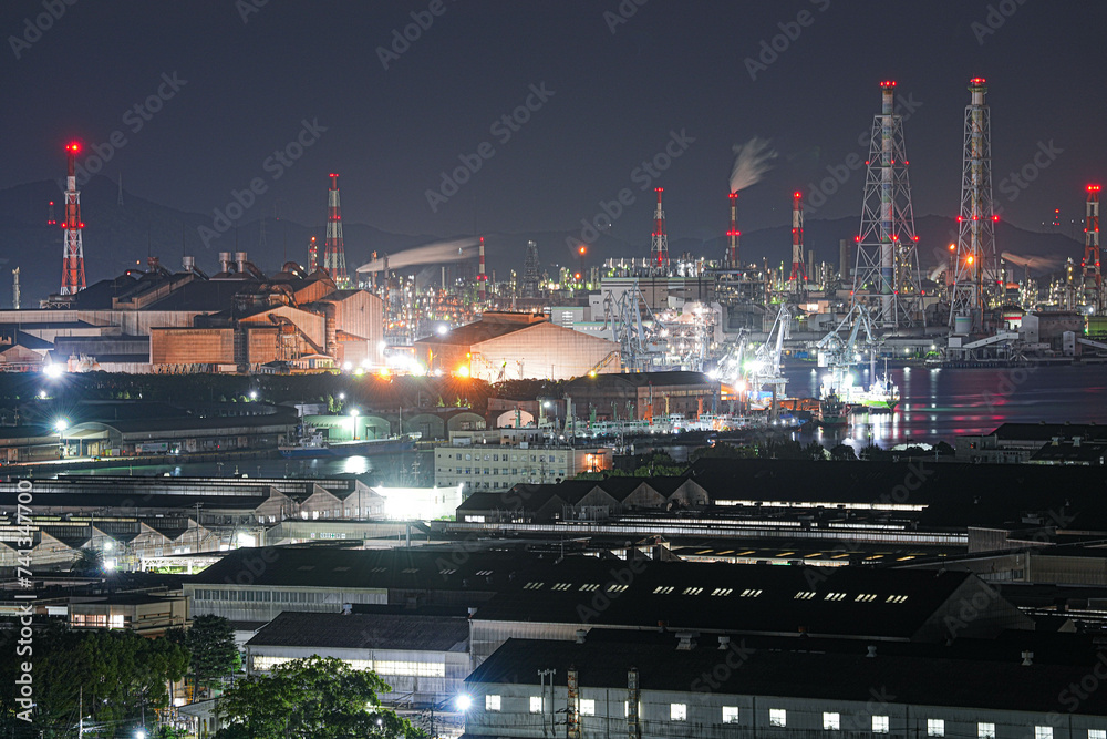 Fototapeta premium 水島コンビナート工場夜景