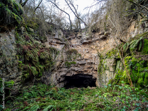 Höhle im Eisiger Loch © focus finder