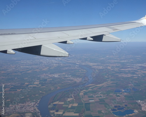 Blick aus einem Flugzeug photo