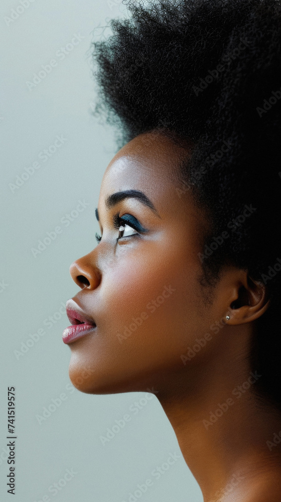 Happy attractive African American woman of middle age posing for beauty portrait. Pretty Black ethnic lady smiling on background, attractive female model advertising skin care treatment. Close up face - obrazy, fototapety, plakaty 