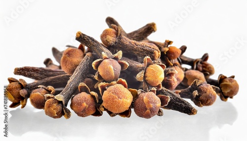 dried cloves isolated on transparent background png