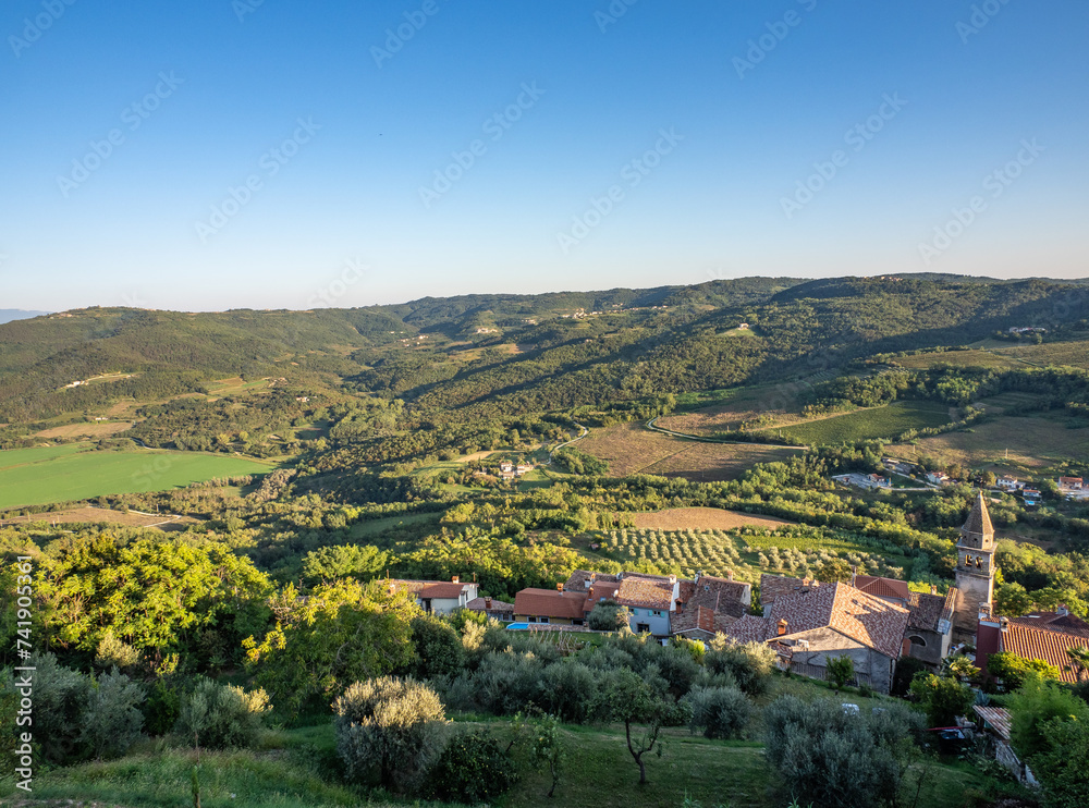 Obraz premium landscape and city Motovun, Croatia
