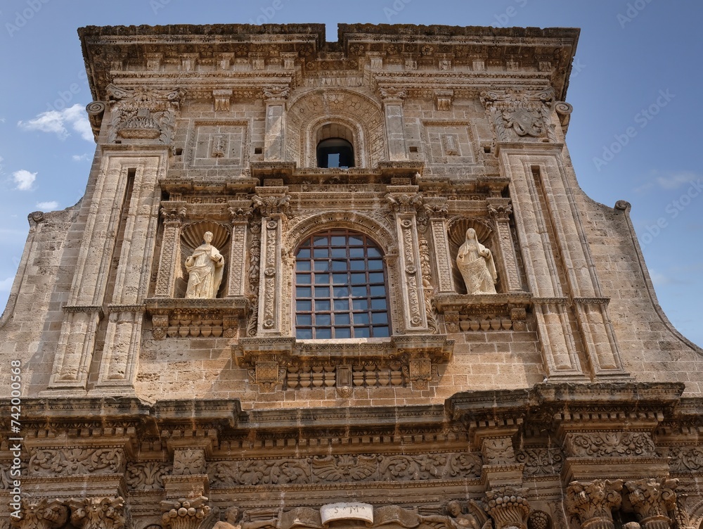 Some architectural details of the church of San Domenico a Nardò (Italy, Puglia) which highlight the beautiful style of Apulian Baroque.