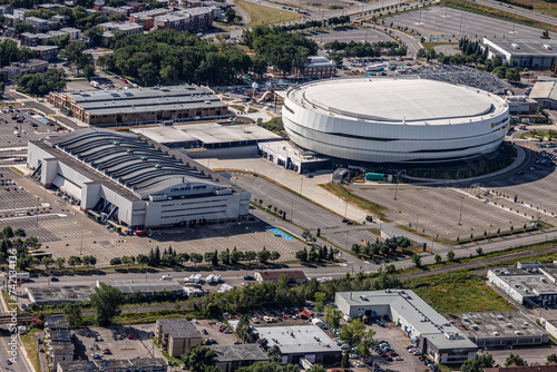 Centre Vidéotron et le Colisée de Québec