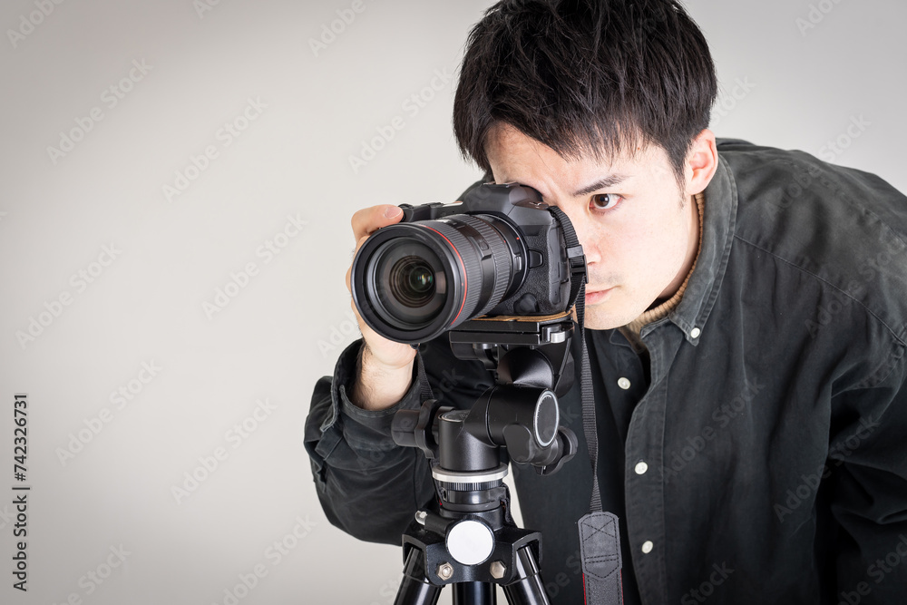 男性カメラマン　male photographer