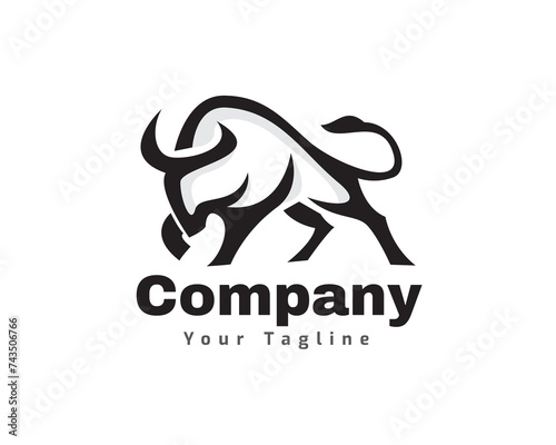 simple stand Angry bull art logo symbol design template illustration inspiration