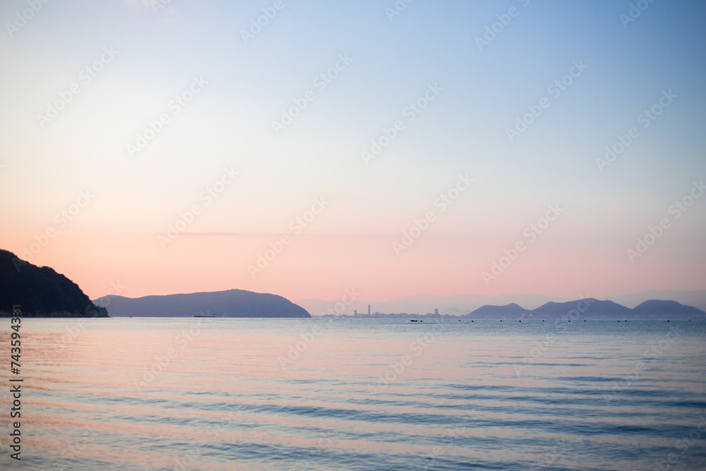 琴弾地海水浴場早朝の風景