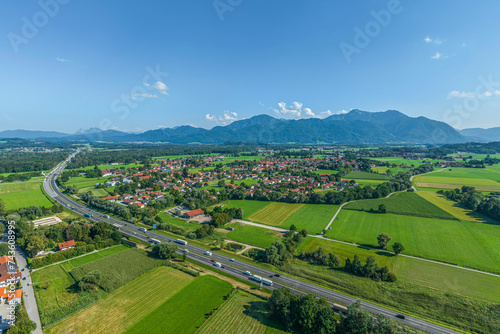 Sommer rund um die Feldwieser Bucht am Chiemsee in Oberbayern, Blick auf Feldwies