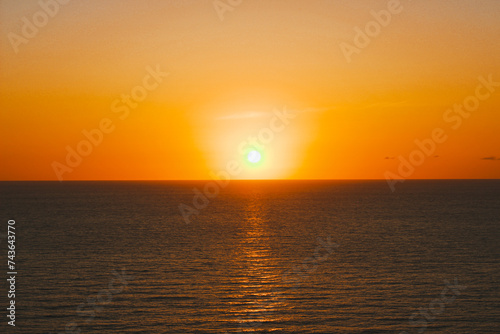 Beautiful sunset in the ocean landscape © Rodrigo