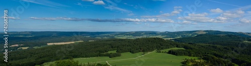 Panoramablick von der Milseburg auf Wasserkuppe und Hohe Röhn