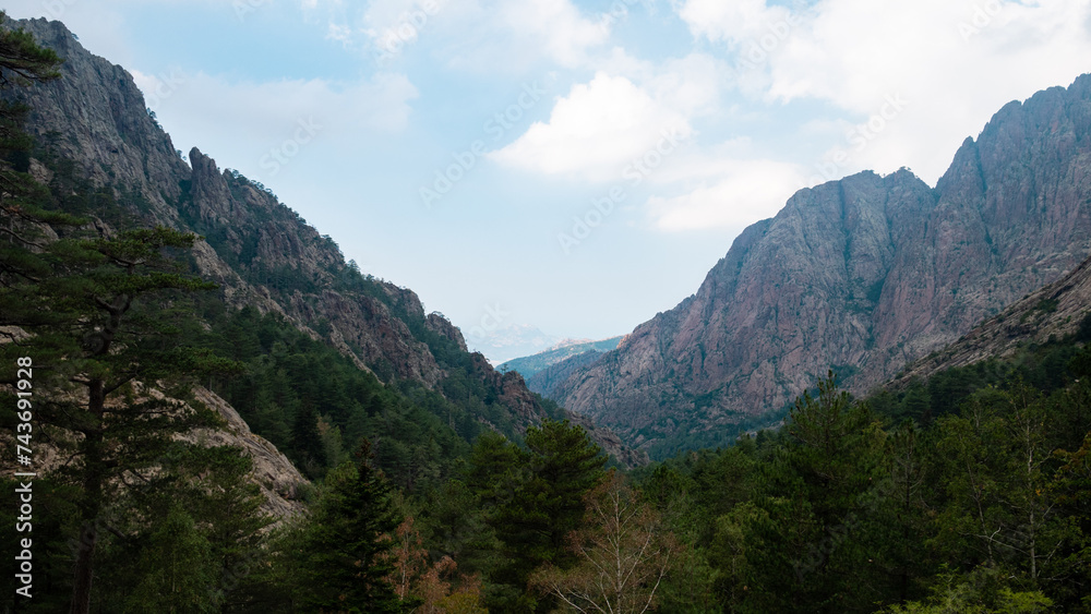 Hike in Bonifatu to the Spasimata footbridge in Corsica