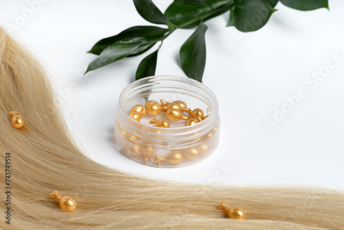 Blonde Hair Care with Nourishing Serum Capsules photo