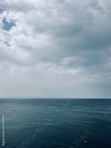 Cloudy ocean horizon, seascape background © Oksana
