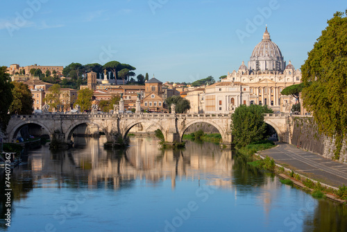 Aelian Bridge (Ponte Sant'Angelo) across the the river Tiber, leading to Castel Sant'Angelo, Rome, Italy © mychadre77