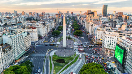 Keuken achterwand Buenos Aires Drone boven Obelisk in hoofdstad  © Stacy