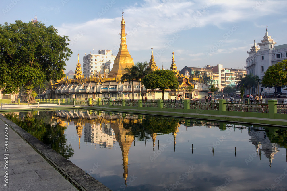 Sule Pagoda reflection