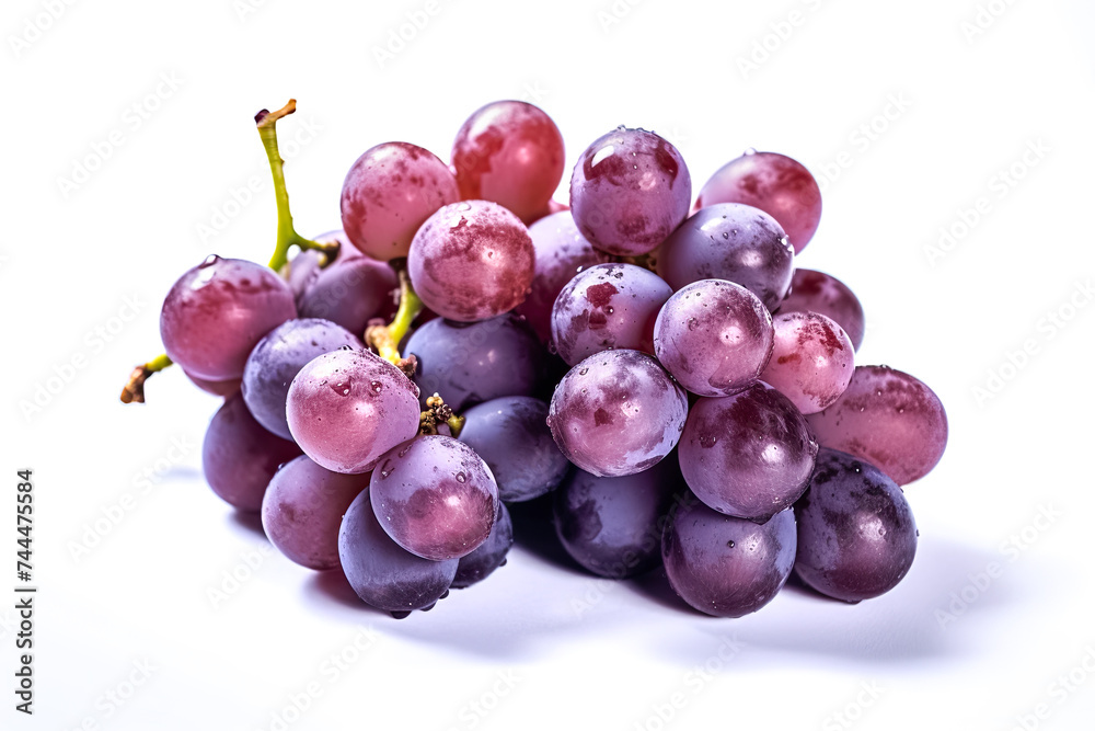 Frische blaue Weintrauben, Biotrauben, freigestellt vor neutralem Hintergrund, Generative AI