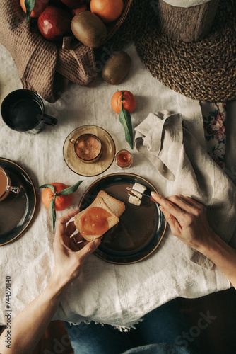 bella colazione italiana con luce finestra  naturale  di mattina photo