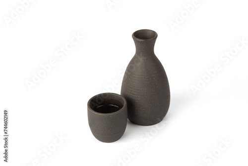 日本酒 とっくり おちょこ 白背景