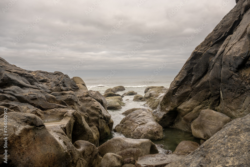 Low Tide Laps The Smaller Rocks Along Kalaloch Beach Low Tide Laps The Smaller Rocks Along Kalaloch Beach