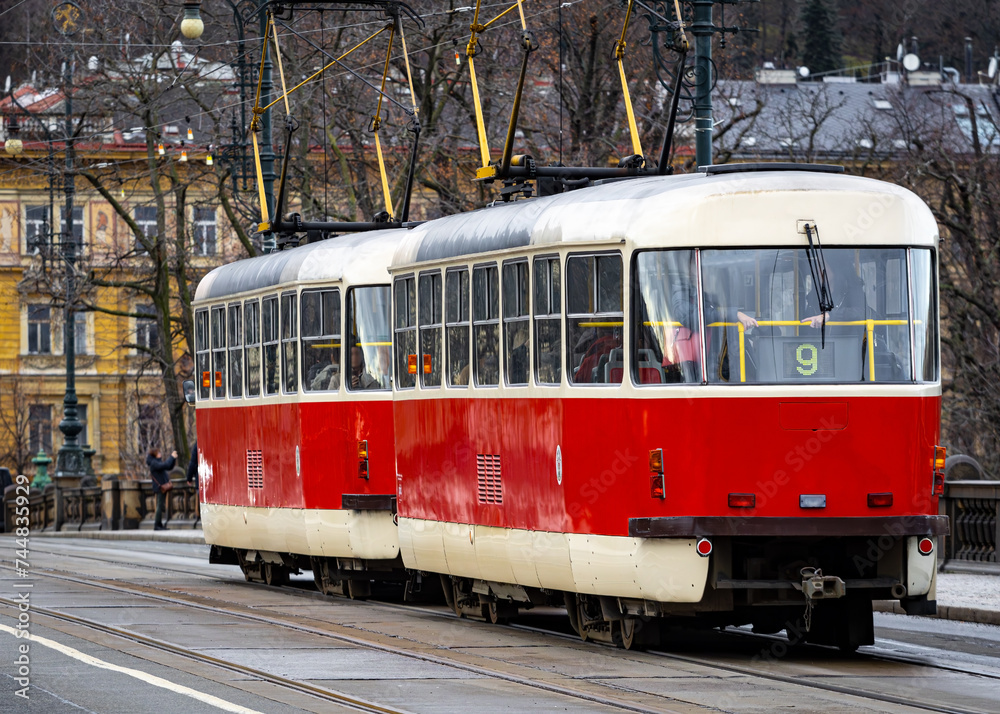 Vieux tram à Prague