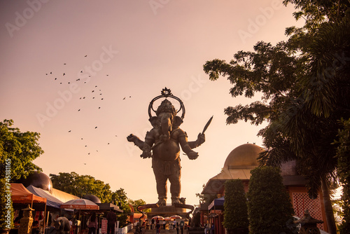 THAILAND CHACHOENGSAO KHLONG KHUEAN SHRI GANESH photo