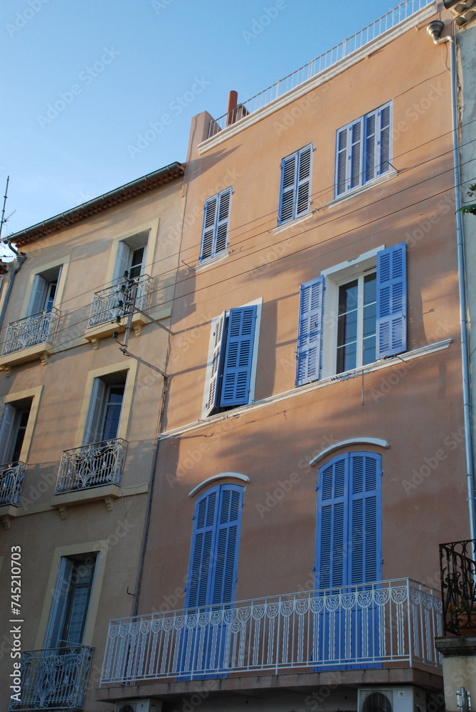 houses in the old town of La Ciotat
