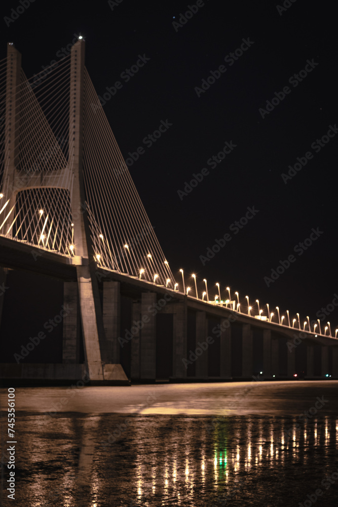 Fototapeta premium Lisboa à noite
