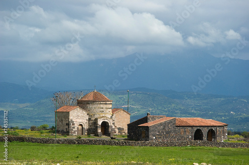 Quadro su tela Nuraghe and Church of Santa Sabina