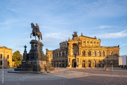 Semperoper opera house and König-Johann-Denkmal (King Johann monument) in Dresden, Saxony, Germany © eyetronic