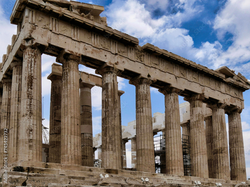Fototapeta premium Consecrated to the goddess Athena Parthenos, the Parthenon (Athens, Greece) is one of the major Doric temples in the world