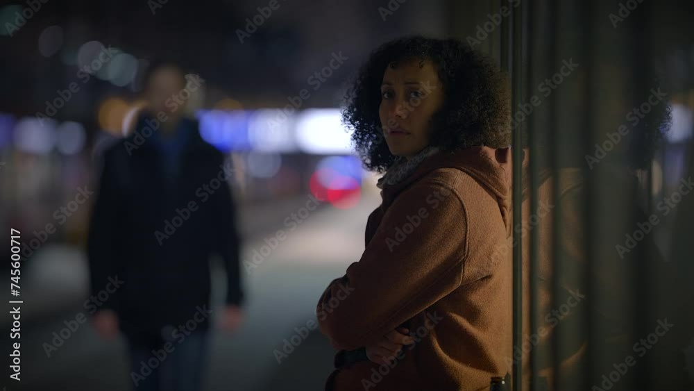 Couple Talking Angry on Relationship Problems Speaking about Divorce Couple Talking Angry on Relationship Problems Speaking about Divorce