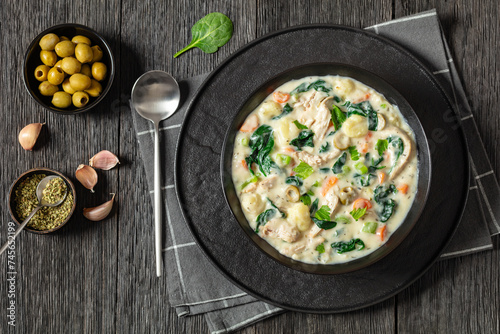 gnocchi zuppa toscana, italian creamy chicken soup