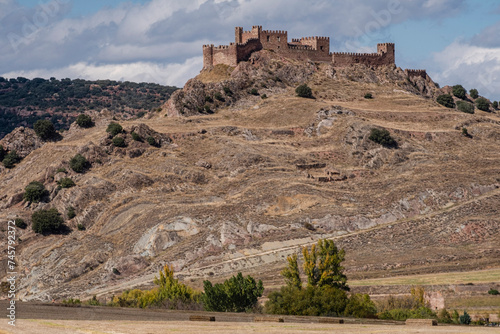 Foto Riba de Santiuste Castle, 9th century, Guadalajara, Spain