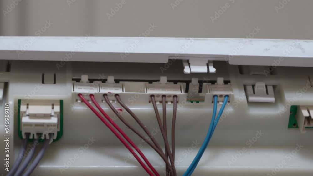 connecting wires to the board in the equipment, connectors, wires, connecting control boards in the washing machine connecting wires to the board in the equipment, connectors, wires, connecting control boards in the washing machine