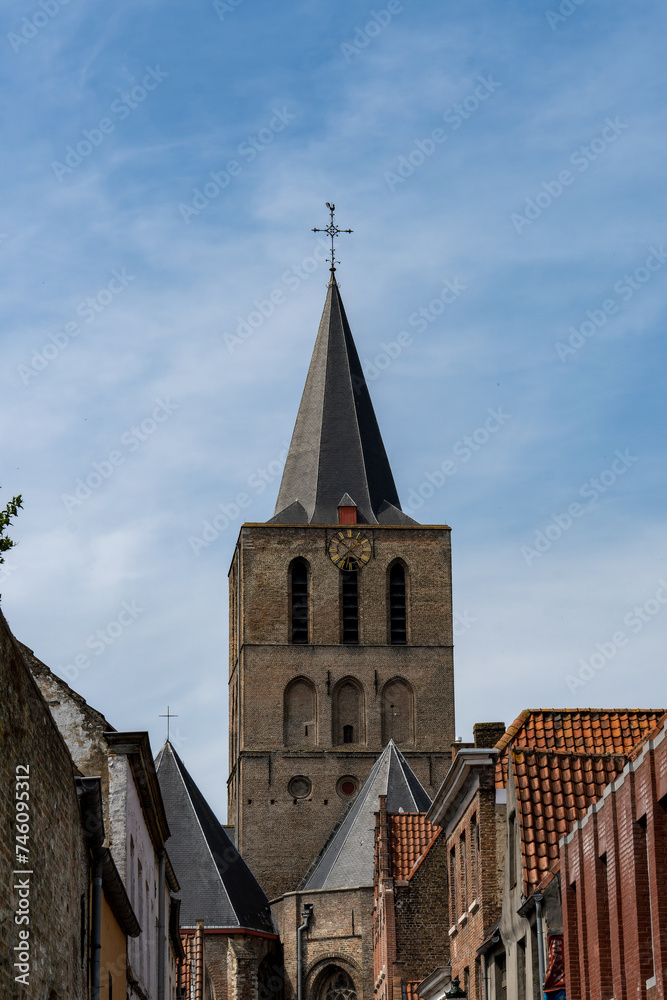 View on this historical monument of Bruges : Sint-Gilliskoorstraat