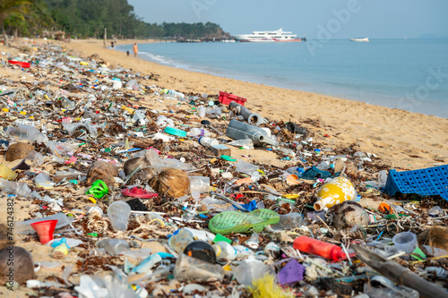 Picture of a beach overflowing with rubbish and plastic