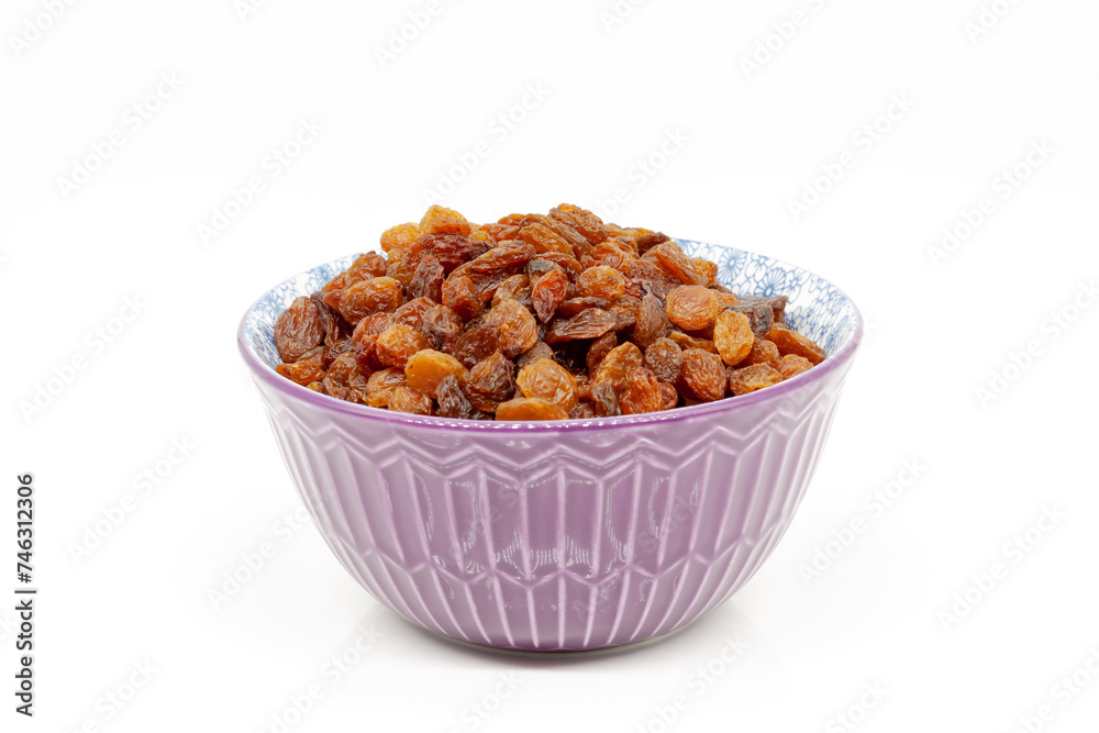 Raisins in a bowl